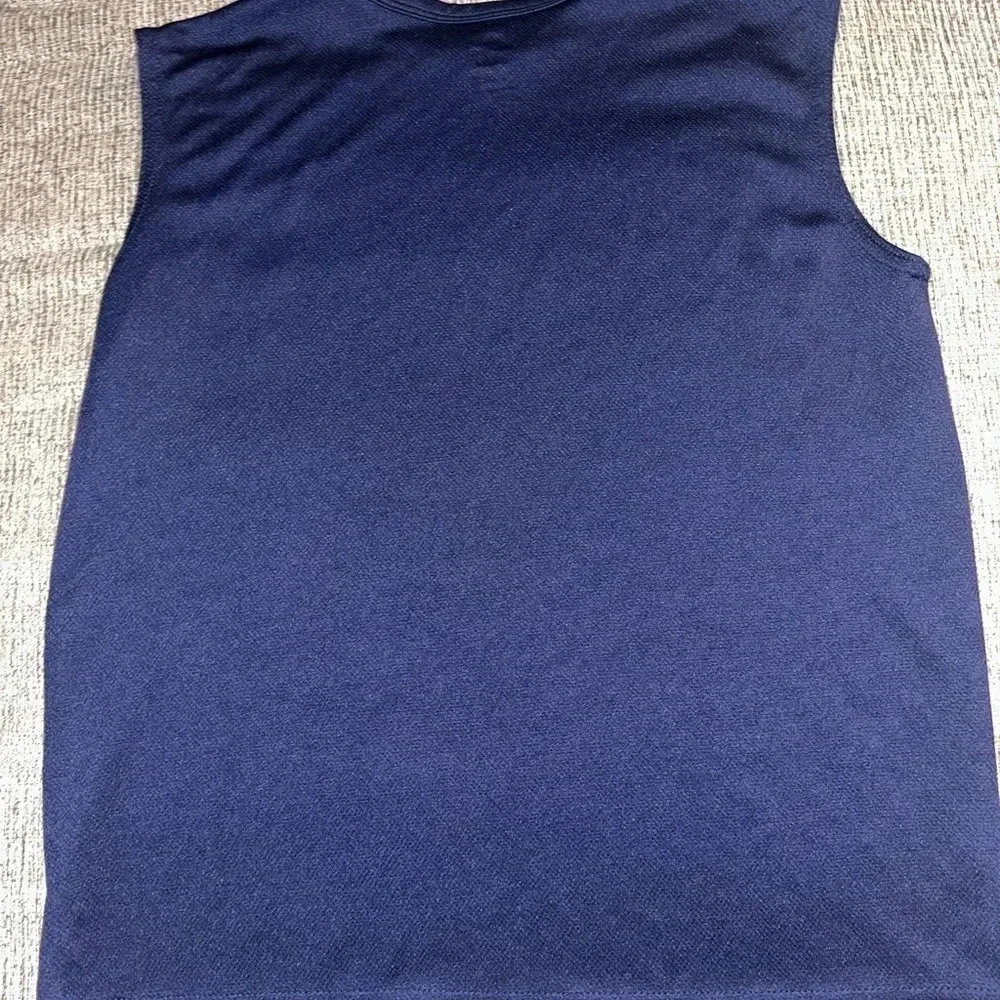 😍Boys children’s place sport tank top size large